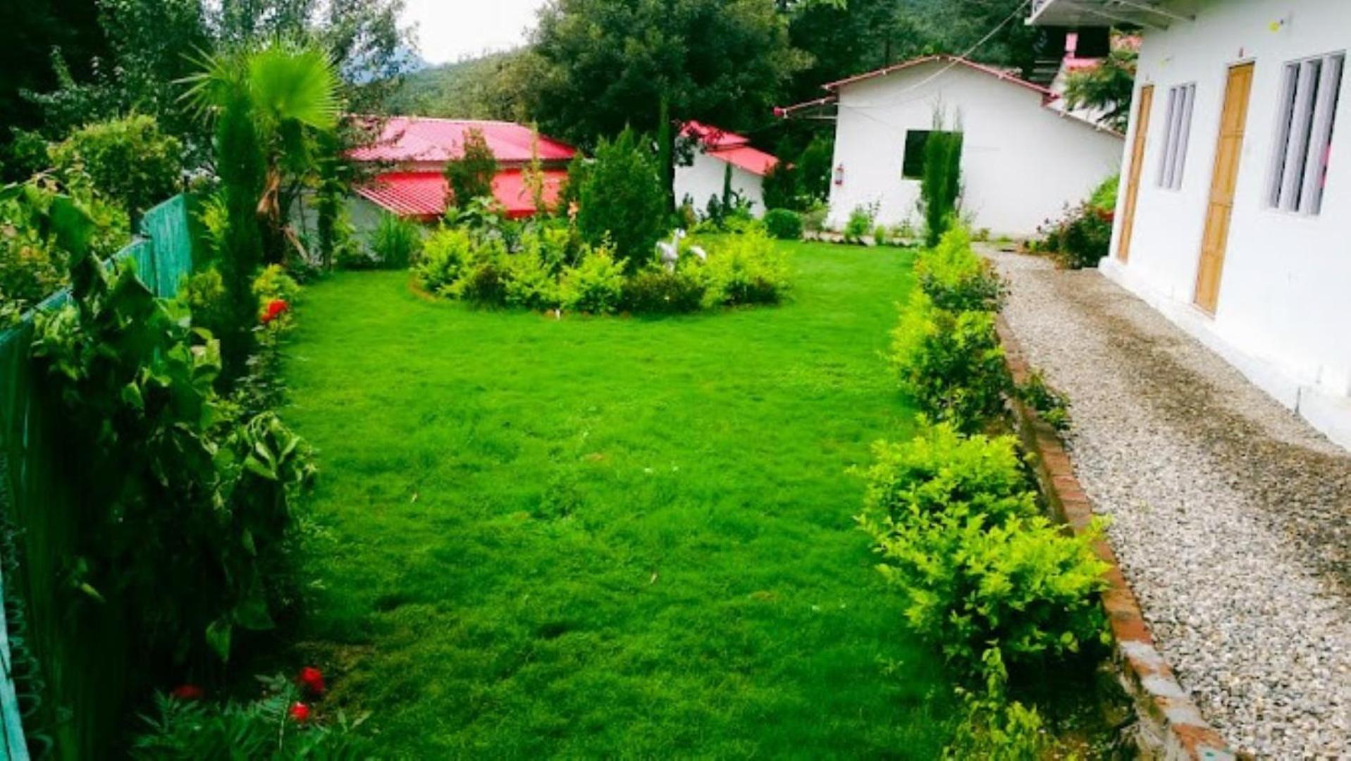 The Village Retreat Resort , Guptkashi Gupta Kāshi Exterior foto